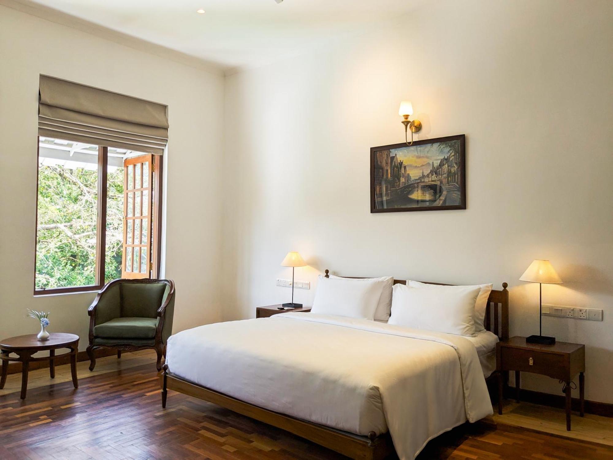 Suisse Hotel