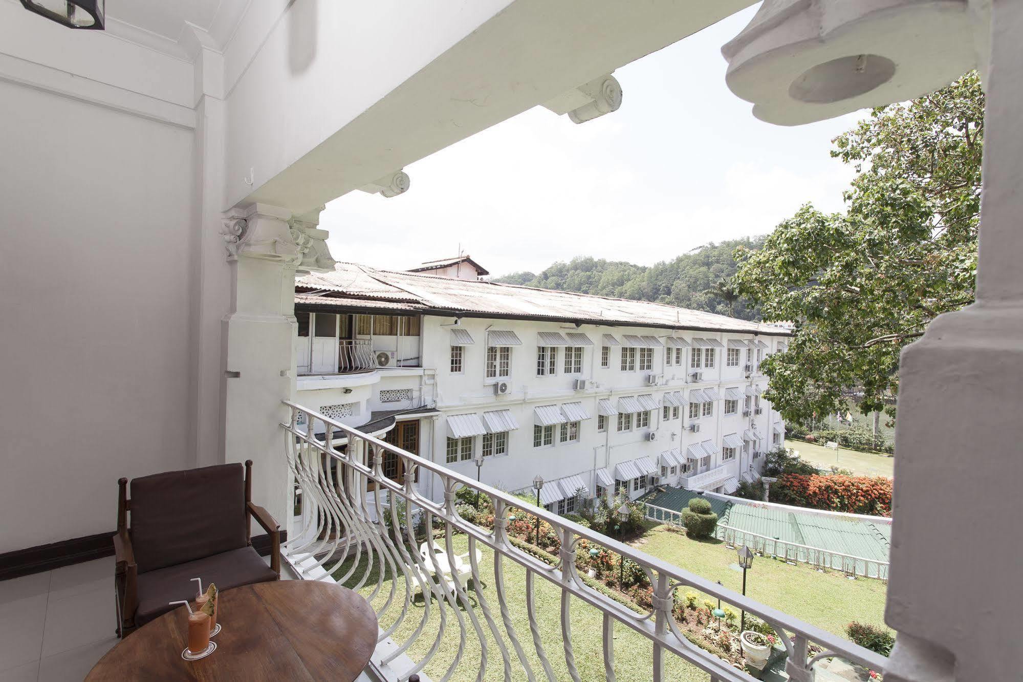 Suisse Hotel