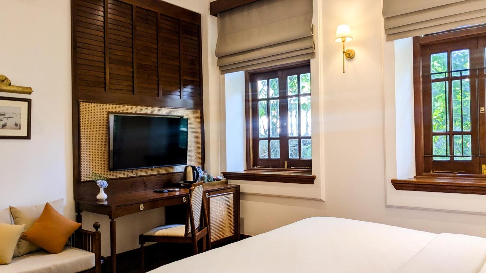 Suisse Hotel